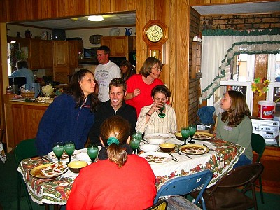 gathering4.jpg (57205 bytes)