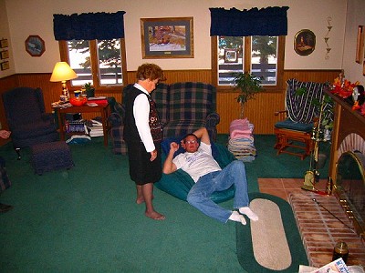 jeffgrandma1.jpg (47701 bytes)